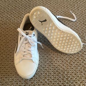 Puma smash platform tennis shoe